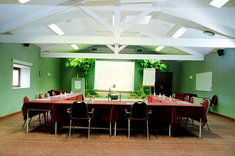 Domaine Du Gouverneur, Hotel, Restaurant & Golf Monthieux Luaran gambar