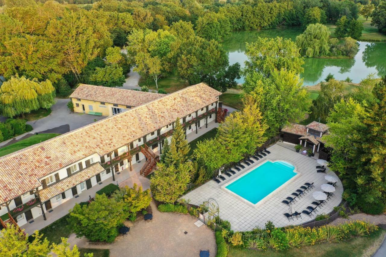 Domaine Du Gouverneur, Hotel, Restaurant & Golf Monthieux Luaran gambar