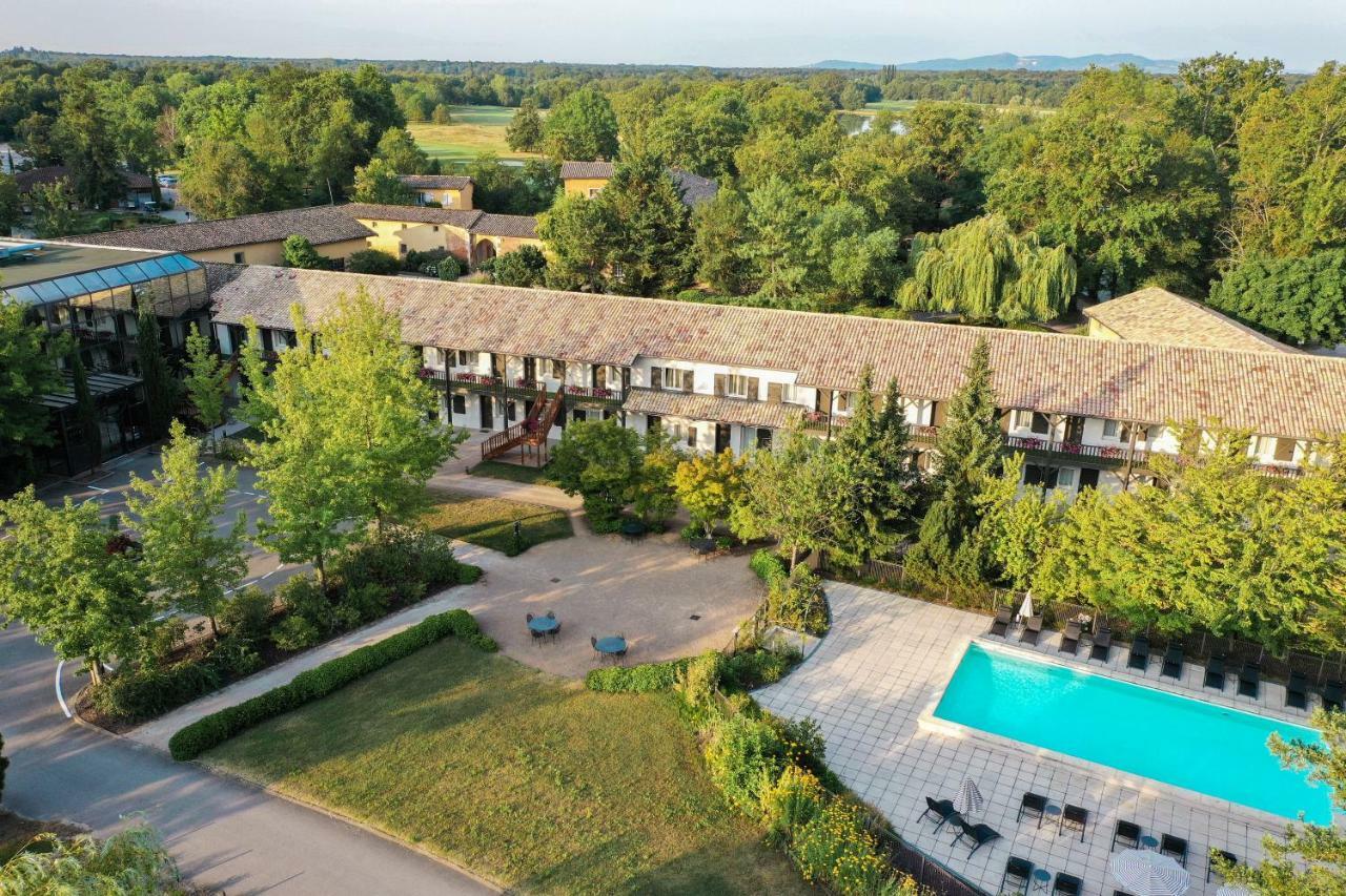 Domaine Du Gouverneur, Hotel, Restaurant & Golf Monthieux Luaran gambar